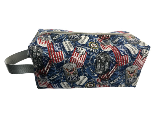 US Navy men's toiletry bag