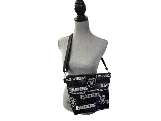 Raiders black medium purse