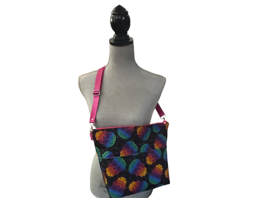 skulls medium purse