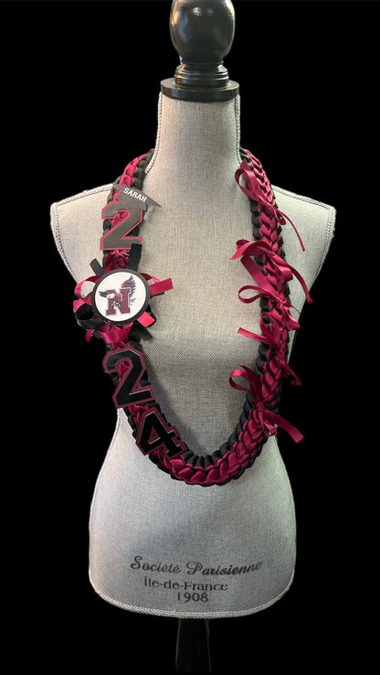 2025 Closed Graduation Lei